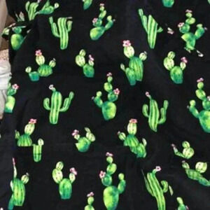 Scrubs Top Cacti on Black